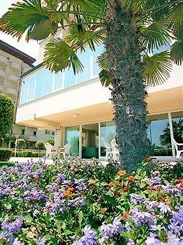 Hotel Diplomatic 3*