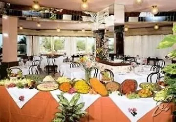 Hotel Diplomatic