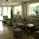 Diplomatic Hotell 3*